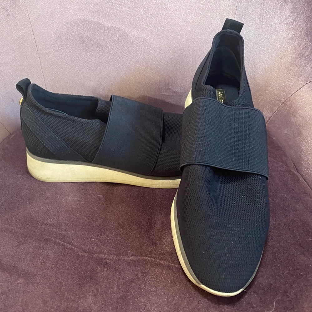 Louise et Cie Braxton Slip on Sneakers